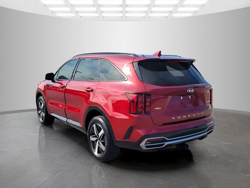 Used 2021 Kia Sorento EX w/ Panoramic Sunroof Package AWD/4WD image 3