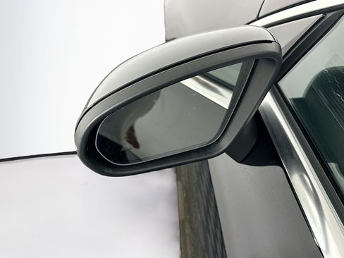 Used 2025 Mercedes-Benz CLA 250 image 16