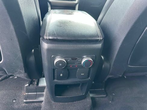 Used 2020 Ford Explorer XLT w/ Equipment Group 202A RWD image 23