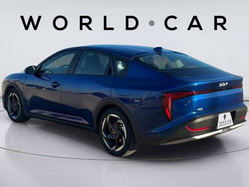 Certified 2025 Kia K4 EX image 10