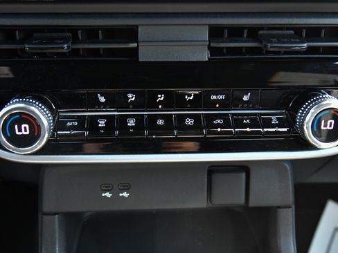 Used 2024 Honda Prologue EX image 27