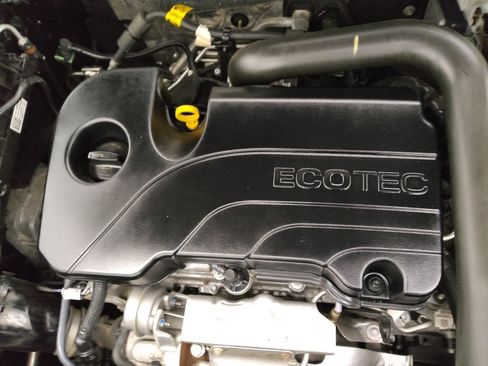 Used 2023 Chevrolet Equinox LT w/ Driver Convenience Package image 30