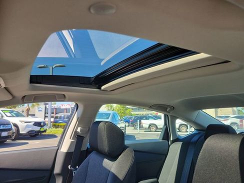 Certified 2025 Honda Accord SE image 31