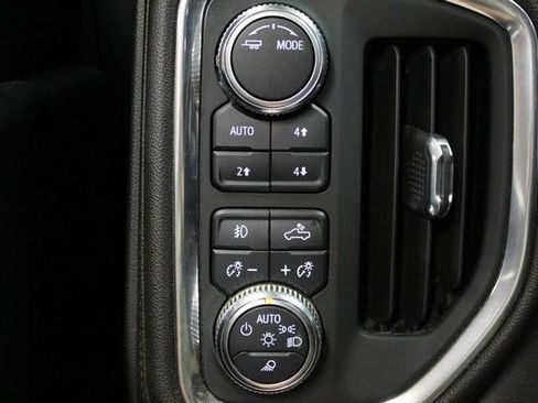 Certified 2022 GMC Sierra 1500 AT4 w/ AT4 Premium Package AWD/4WD image 21