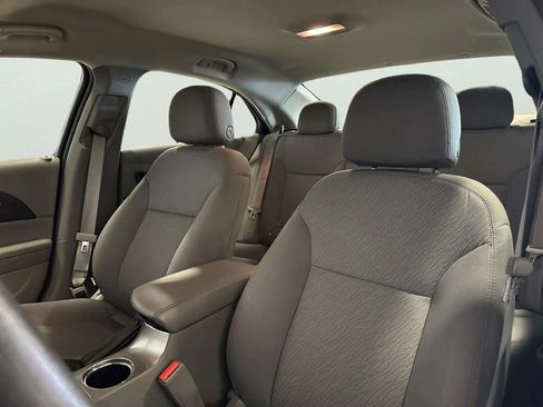 Used 2015 Chevrolet Malibu LS w/ Protection Package FWD image 15