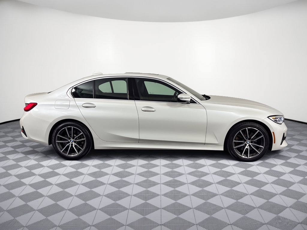 Used 2020 BMW 330i Sedan w/ Premium Package RWD image 8