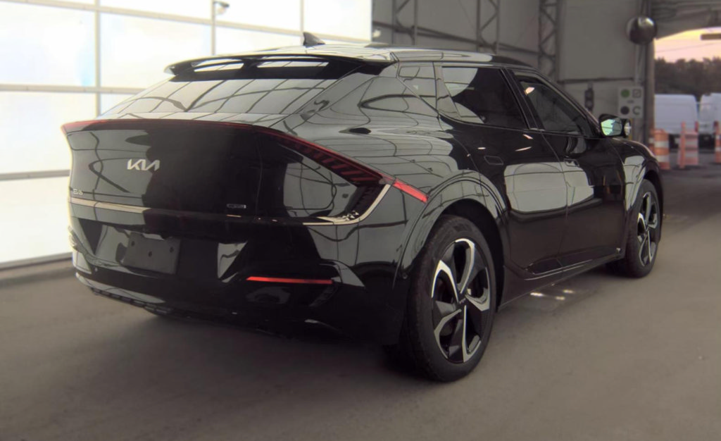 Used 2024 Kia EV6 GT-Line AWD/4WD image 5