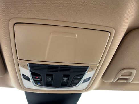 Used 2023 Acura MDX SH-AWD w/ Technology Package image 34