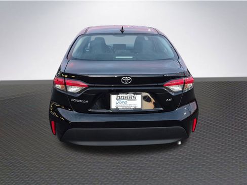 Used 2026 Toyota Corolla LE image 6