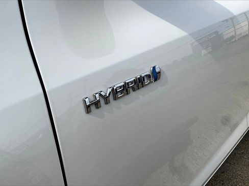 Used 2019 Toyota Highlander Limited Platinum image 11