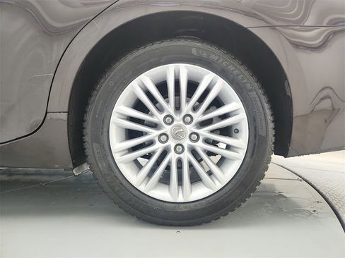 Used 2014 Lexus ES 350 image 39