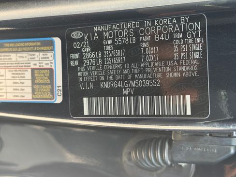 Used 2021 Kia Sorento S FWD image 45