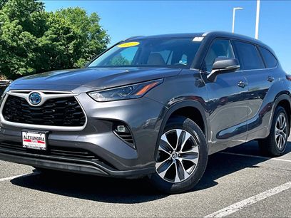 Used 2022 Toyota Highlander XLE