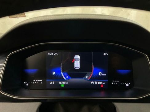 Used 2025 Volkswagen Jetta SE FWD image 15