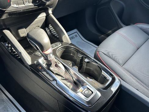 Used 2025 Chevrolet TrailBlazer RS w/ Driver Confidence Package image 36