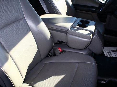 Used 2020 Ford F150 XL w/ Trailer Tow Package image 6