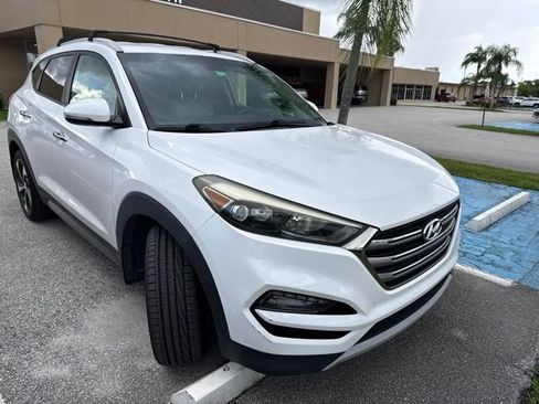 Used 2017 Hyundai Tucson Limited FWD image 3