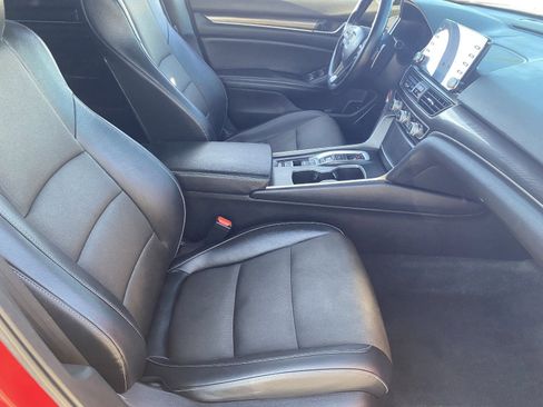Used 2022 Honda Accord Sport image 12