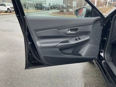 New 2026 Nissan Sentra SV FWD image 9