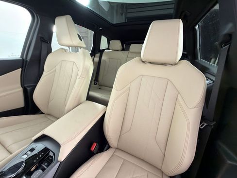 Used 2026 BMW X3 xDrive30 w/ Convenience Package image 21