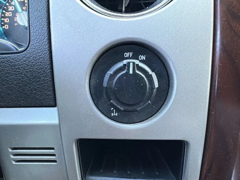 Used 2012 Ford F150 Lariat w/ Lariat Plus Pkg RWD image 16