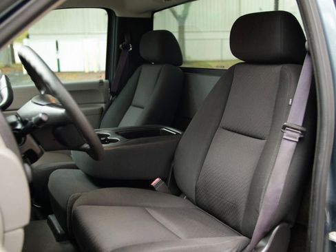 Used 2013 GMC Sierra 1500 W/T w/ Work Truck Plus Package RWD image 18