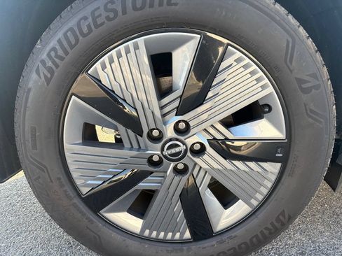 Used 2025 Nissan Murano SL w/ Cargo Package AWD/4WD image 11