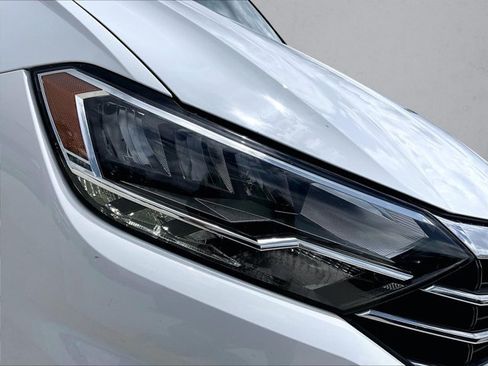 Used 2019 Volkswagen Jetta SE FWD image 29