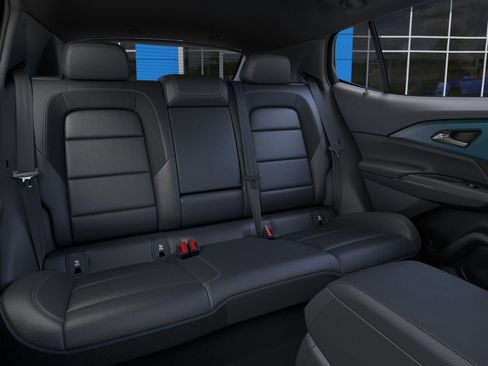 New 2026 Chevrolet Equinox EV LT w/ Convenience Package II FWD image 17