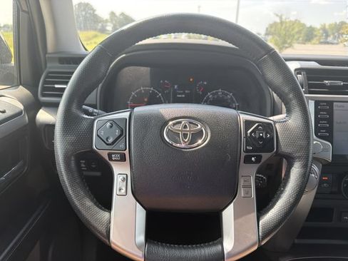 Used 2024 Toyota 4Runner SR5 Premium AWD/4WD image 65