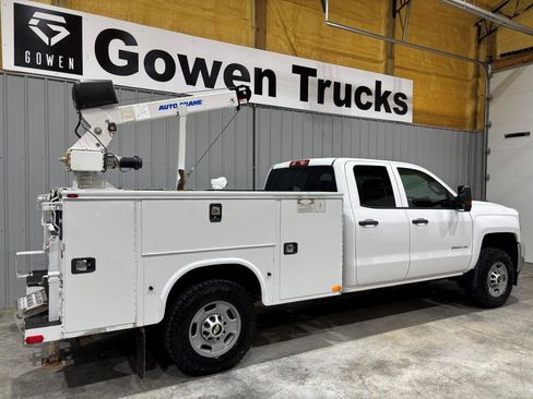 Used 2017 Chevrolet Silverado 2500 W/T w/ Snow Plow Prep Package AWD/4WD image 6