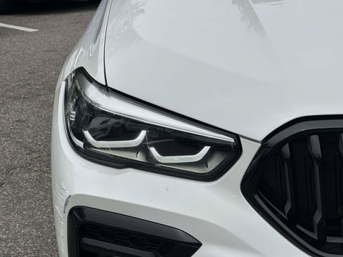 Used 2022 BMW X6 xDrive40i w/ M Sport Package AWD/4WD image 10