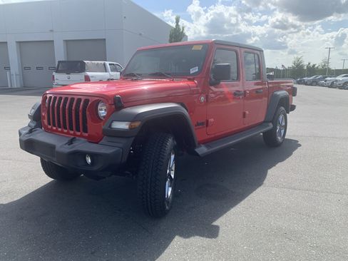 Used 2020 Jeep Gladiator Sport w/ Quick Order Package 23S AWD/4WD image 5