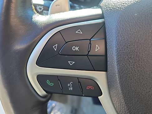 Used 2016 Jeep Grand Cherokee Overland image 29