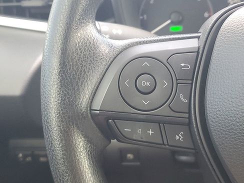 Certified 2023 Toyota Corolla LE image 32