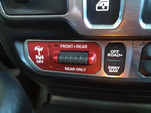 Used 2023 Jeep Wrangler Rubicon w/ LED Lighting Group image 9