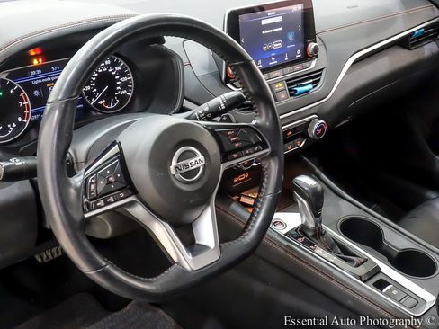 Used 2021 Nissan Altima 2.5 SR image 15