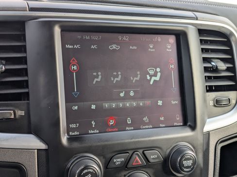 Used 2018 RAM 2500 Power Wagon w/ Luxury Group image 21