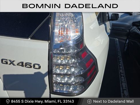 Used 2018 Lexus GX 460 image 5