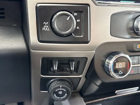 Used 2022 Ford F250 Lariat AWD/4WD image 22