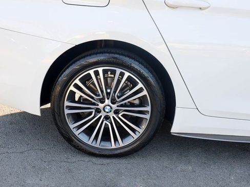 Used 2020 BMW 530i xDrive 530i xDrive w/ Convenience Package image 23