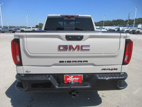 New 2026 GMC Sierra 1500 AT4X AWD/4WD image 7