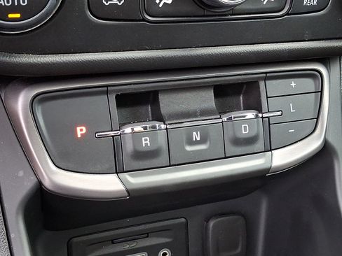Used 2023 GMC Terrain AT4 w/ Infotainment Package II AWD/4WD image 16