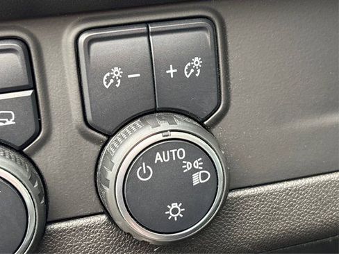 Used 2021 Chevrolet Tahoe LT image 26