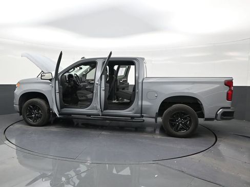 Used 2024 Chevrolet Silverado 1500 RST RWD image 30