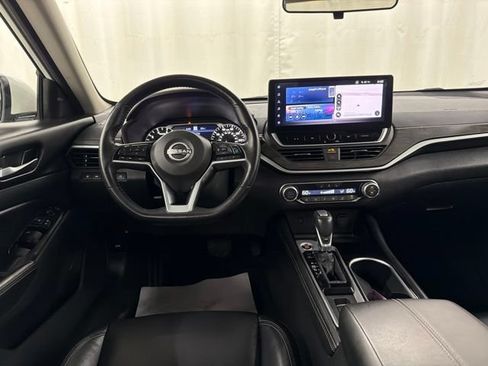 Used 2024 Nissan Altima 2.5 SL AWD/4WD image 25