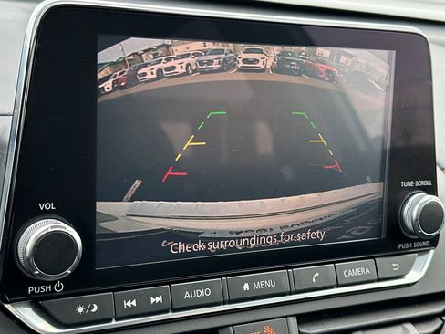 Used 2020 Nissan Altima 2.5 SR w/ Premium Package image 19