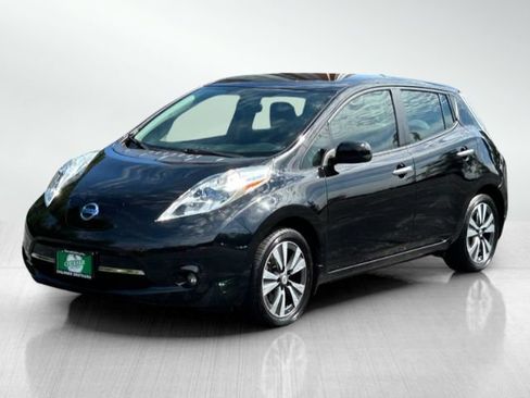 Used 2015 Nissan Leaf SL FWD image 8