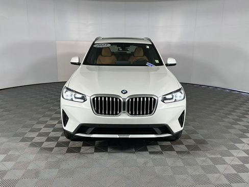 Used 2023 BMW X3 xDrive30i w/ Premium Package AWD/4WD image 5