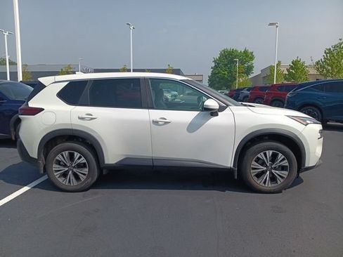 Certified 2023 Nissan Rogue SV AWD/4WD image 4